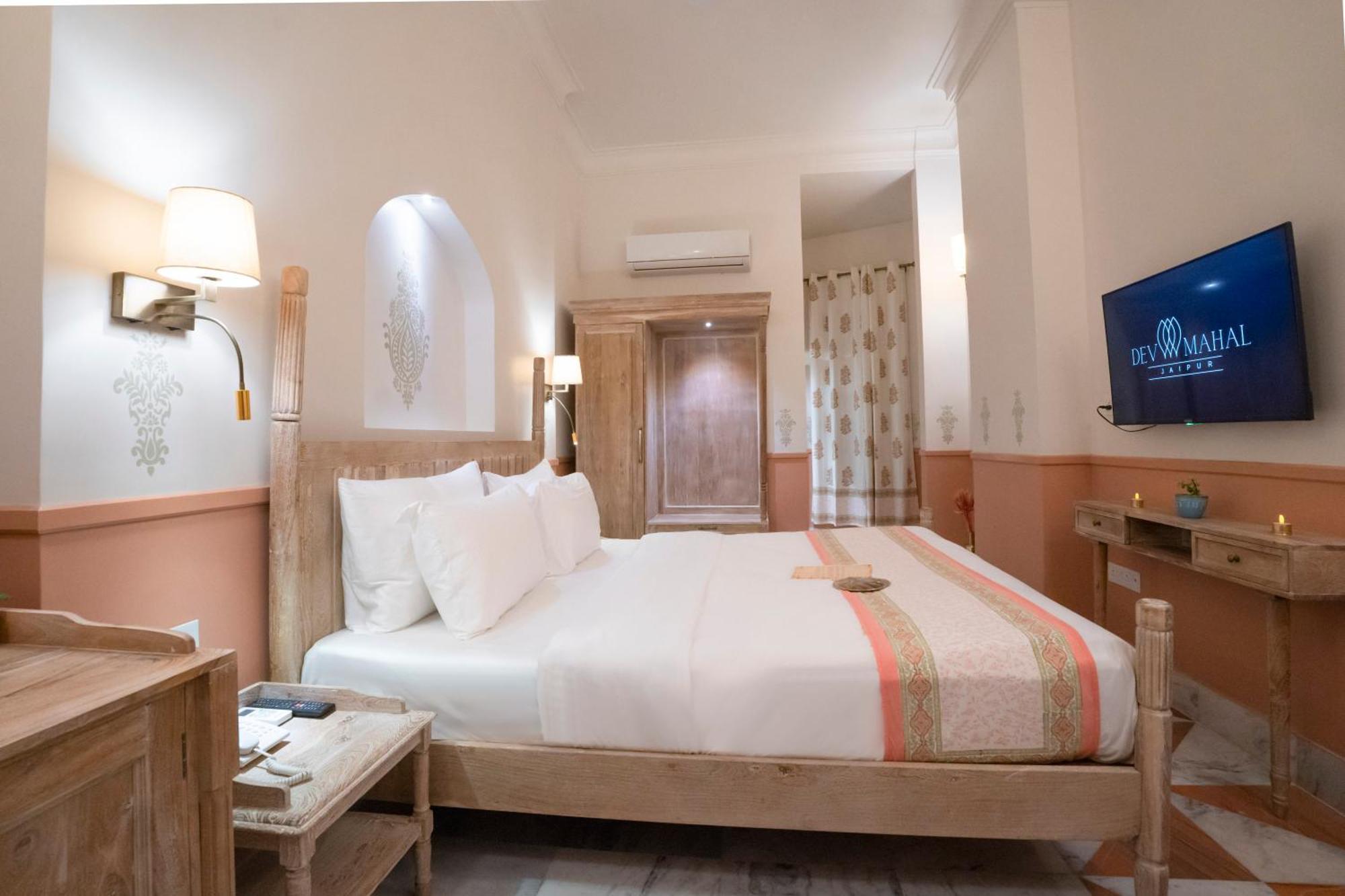 Dev Mahal - A Boutique Heritage Hotel Dźajpur Zewnętrze zdjęcie