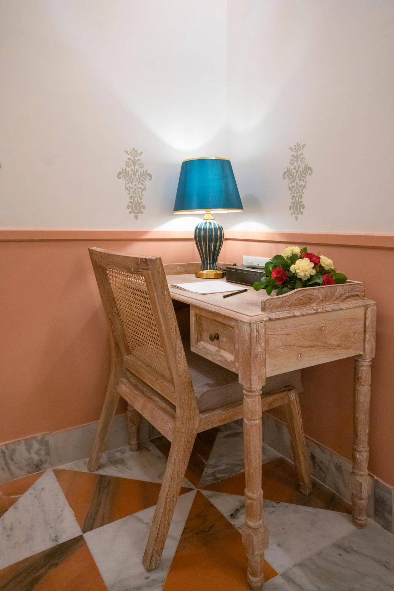 Dev Mahal - A Boutique Heritage Hotel Dźajpur Zewnętrze zdjęcie