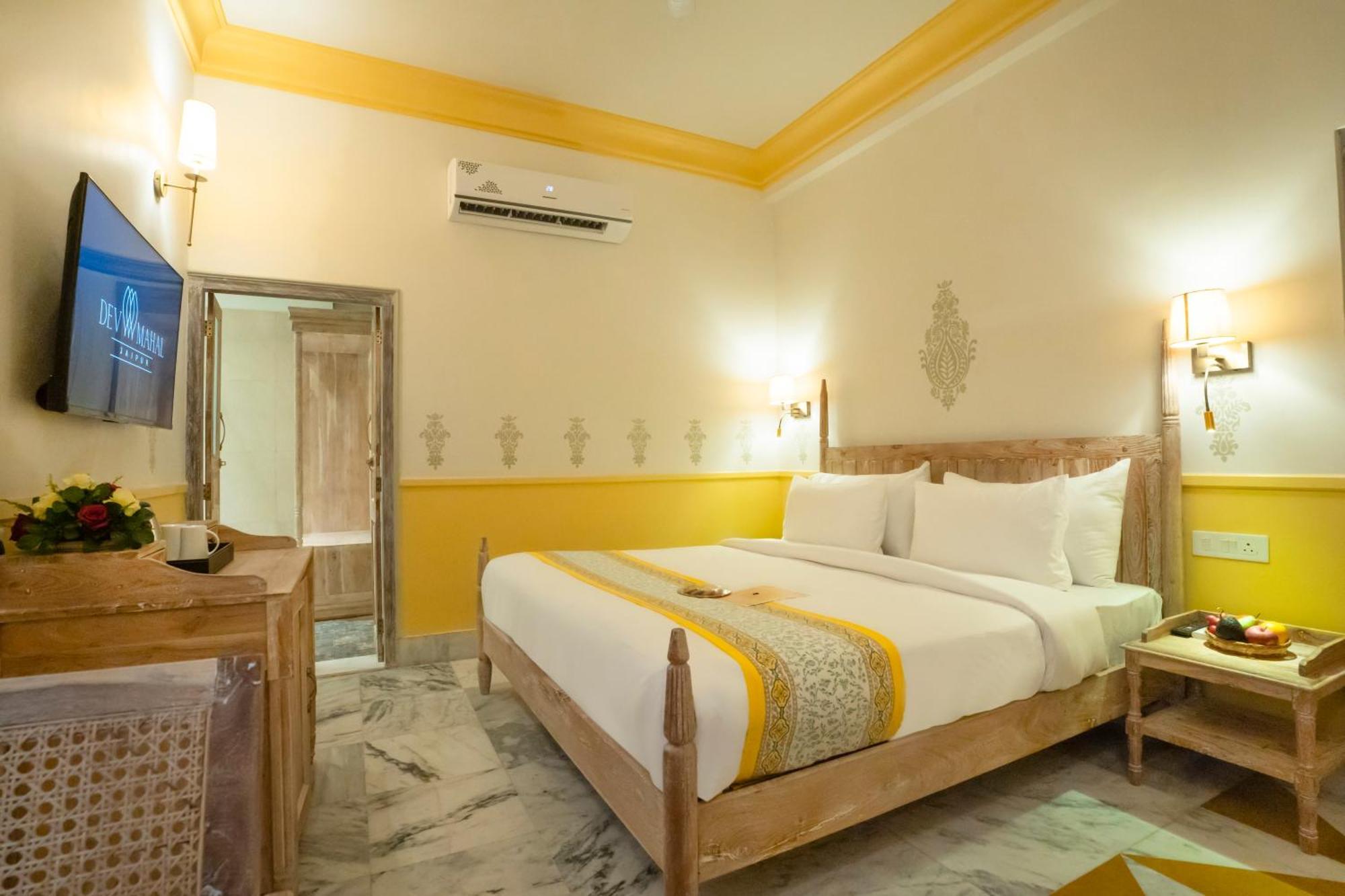 Dev Mahal - A Boutique Heritage Hotel Dźajpur Zewnętrze zdjęcie