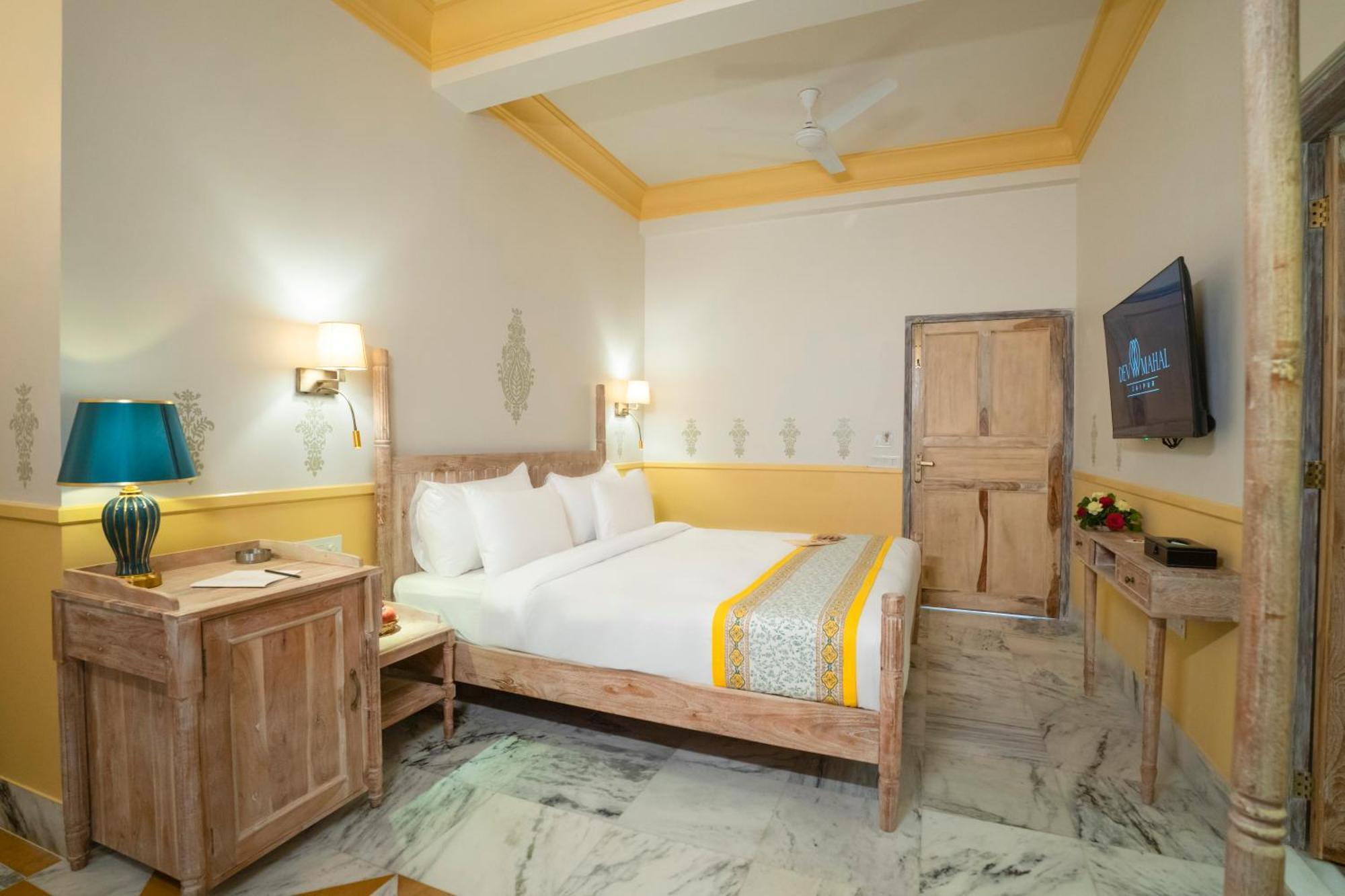 Dev Mahal - A Boutique Heritage Hotel Dźajpur Zewnętrze zdjęcie
