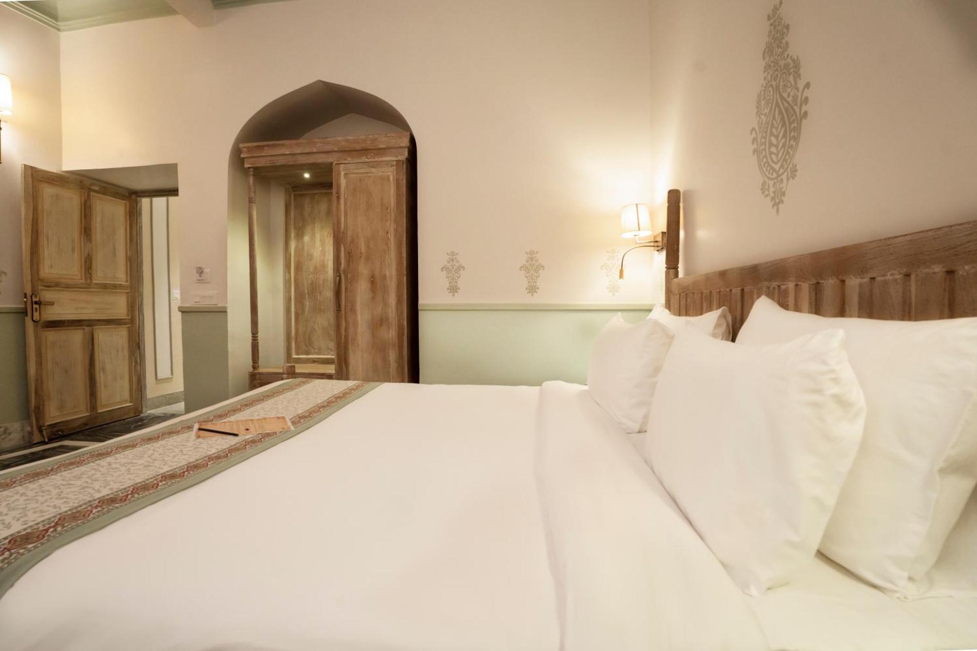Dev Mahal - A Boutique Heritage Hotel Dźajpur Zewnętrze zdjęcie