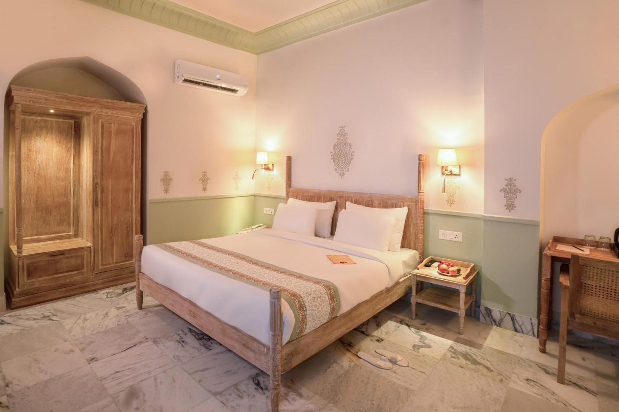 Dev Mahal - A Boutique Heritage Hotel Dźajpur Zewnętrze zdjęcie