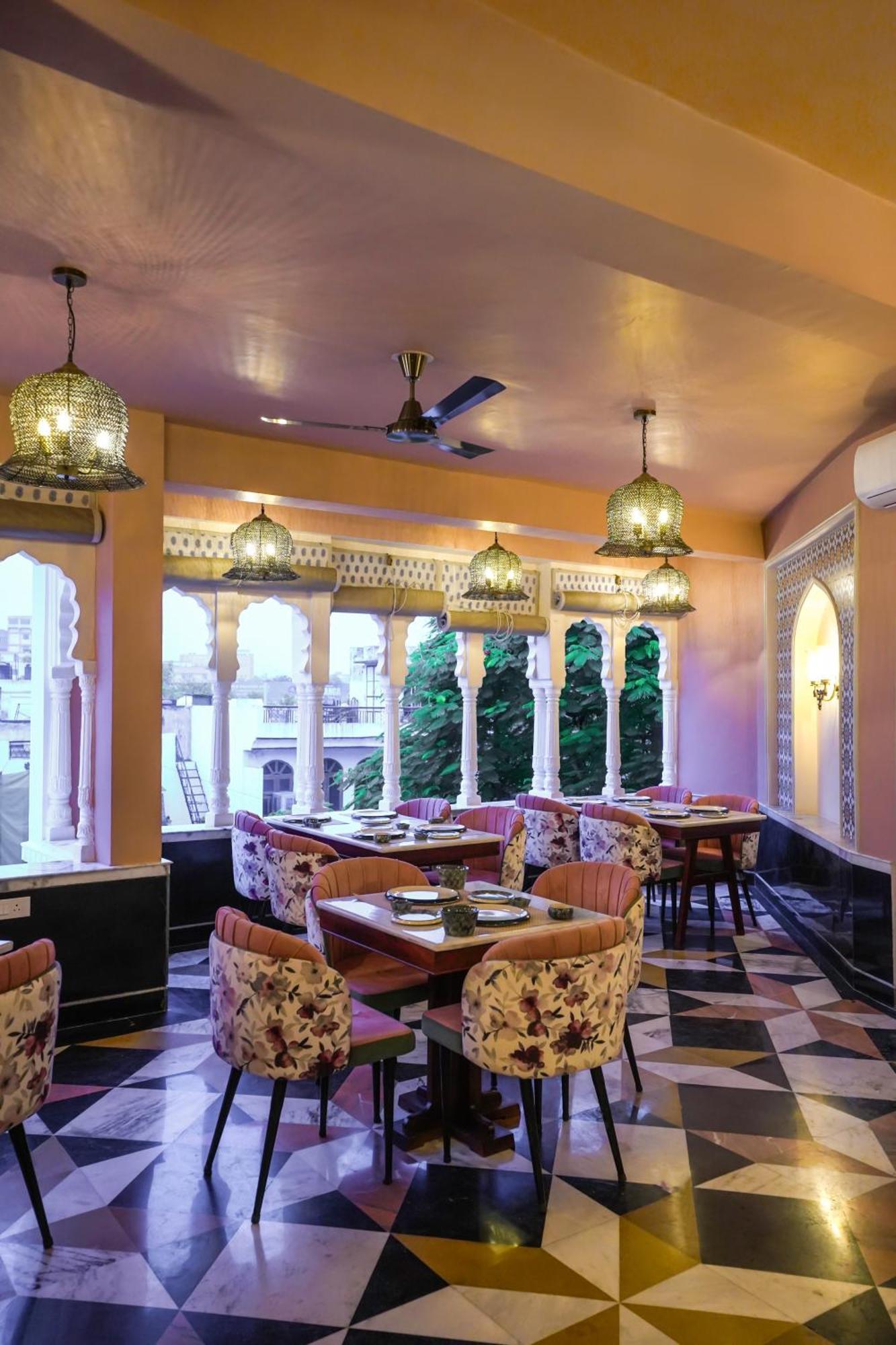 Dev Mahal - A Boutique Heritage Hotel Dźajpur Zewnętrze zdjęcie