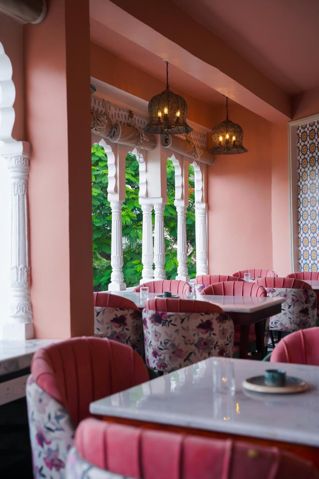 Dev Mahal - A Boutique Heritage Hotel Dźajpur Zewnętrze zdjęcie