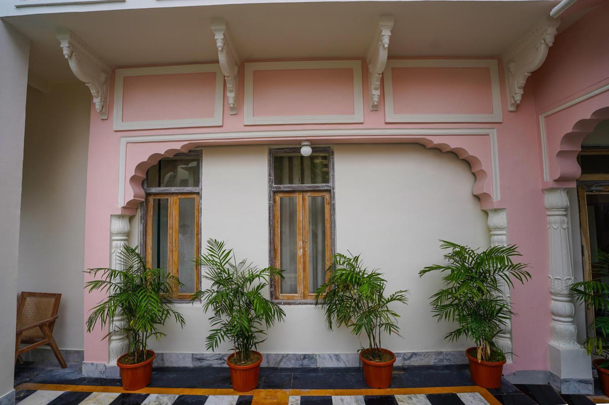 Dev Mahal - A Boutique Heritage Hotel Dźajpur Zewnętrze zdjęcie