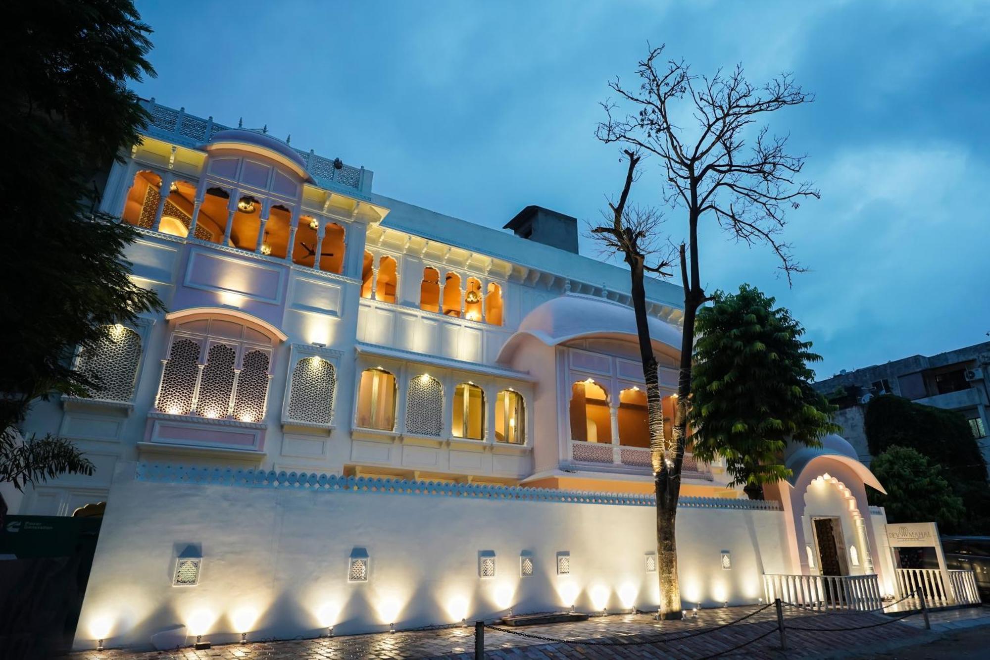 Dev Mahal - A Boutique Heritage Hotel Dźajpur Zewnętrze zdjęcie