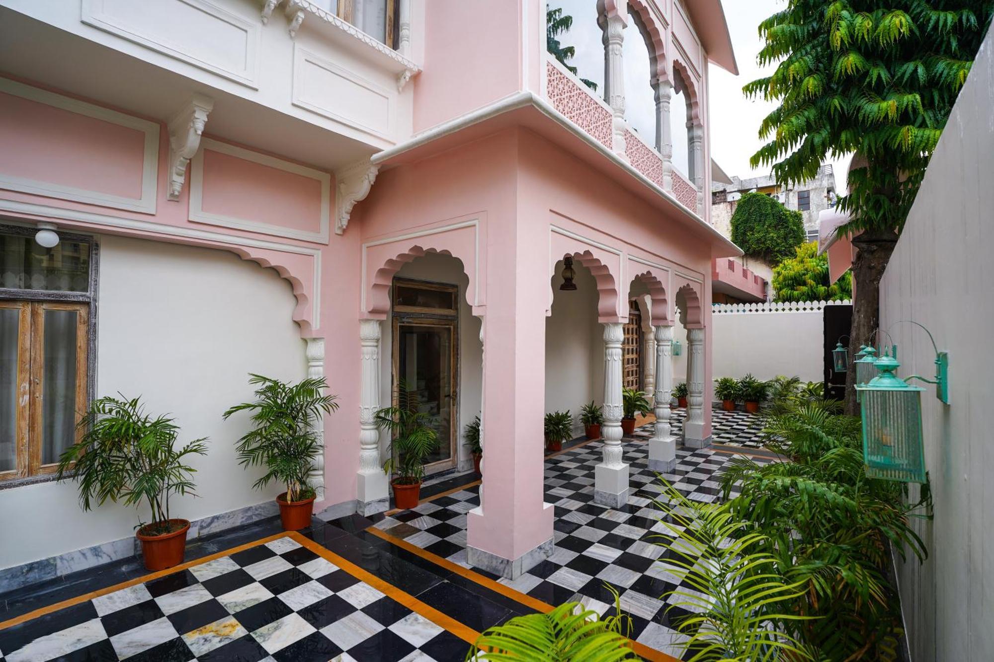 Dev Mahal - A Boutique Heritage Hotel Dźajpur Zewnętrze zdjęcie